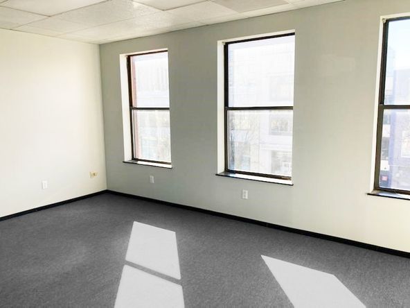 500 RSF Office Space in East Liberty